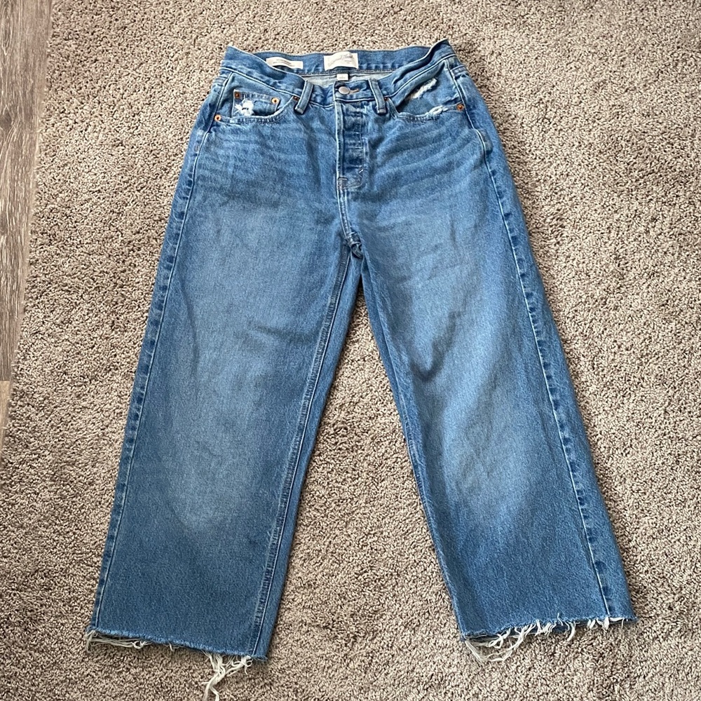 Universal Thread Mid Rise 90s baggy